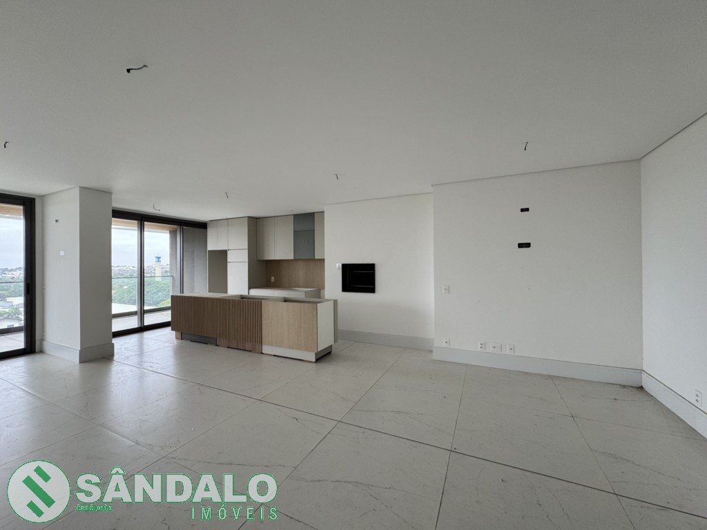 Apartamento para locacao no Zona 01 em Maringa com 398,66m² por R$ 16.500,00