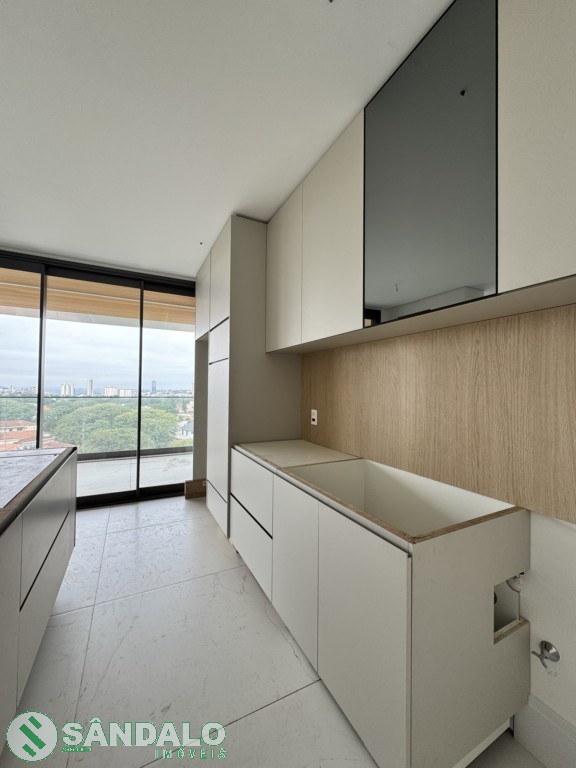 Apartamento para locacao no Zona 01 em Maringa com 398,66m² por R$ 16.500,00