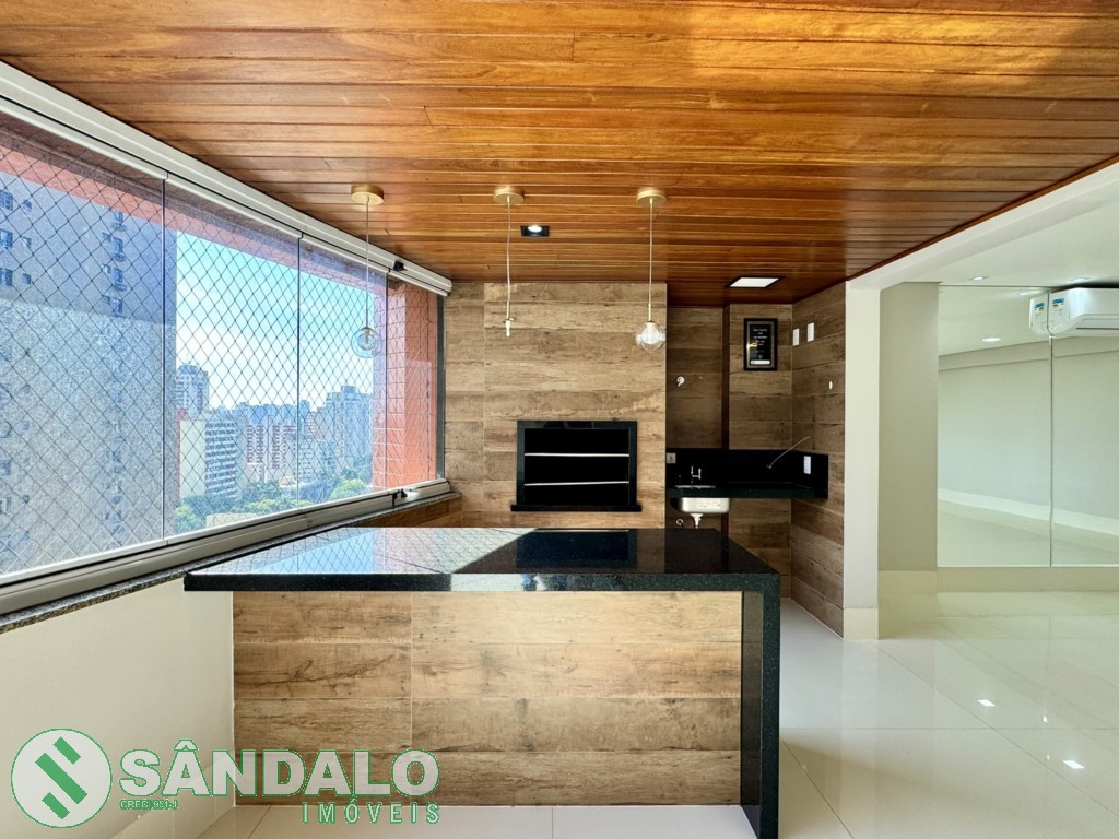 Apartamento para locacao no Zona 01 em Maringa com 346,01m² por R$ 10.230,00