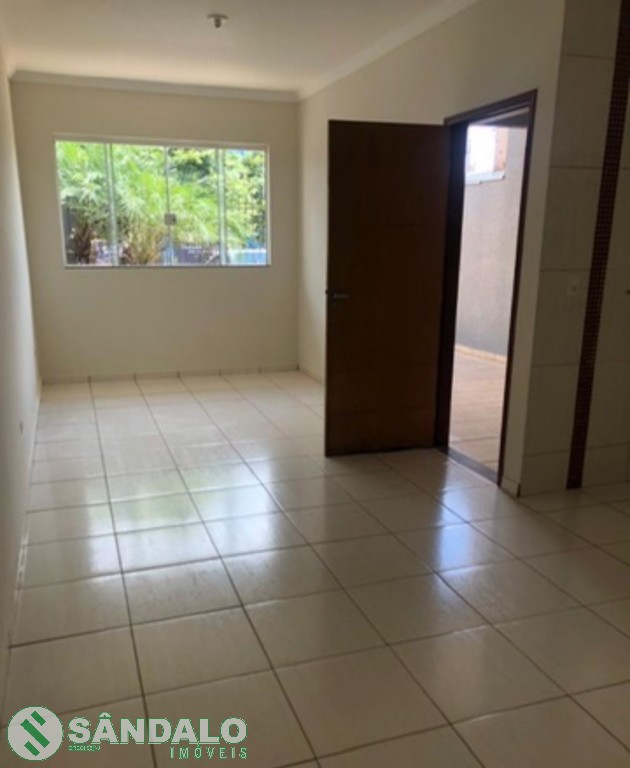 Casa para venda no Parque Pioneiros em Sarandi com 126,5m² por R$ 250.000,00
