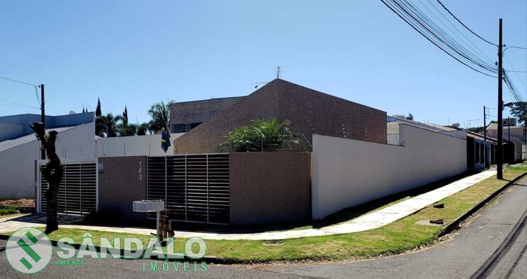 Casa para venda no Jardim Italia em Maringa com 376,1m² por R$ 1.250.000,00