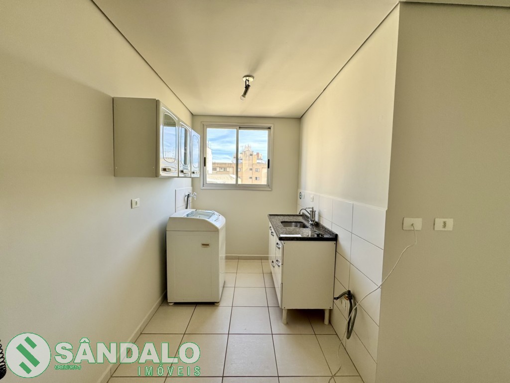 Apartamento para locacao no Zona 07 em Maringa com 55,38m² por R$ 1.210,00