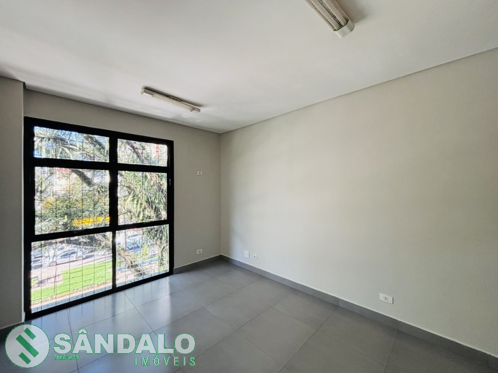 Sala Comercial para locacao no Zona 01 em Maringa com 28m² por R$ 1.430,00
