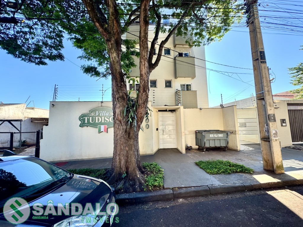 Apartamento para locacao no Vila Esperanca em Maringa com 0m² por R$ 990,00