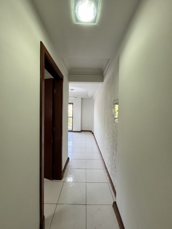 Apartamento para venda no Vila Morangueira em Maringa com 127,32m² por R$ 450.000,00