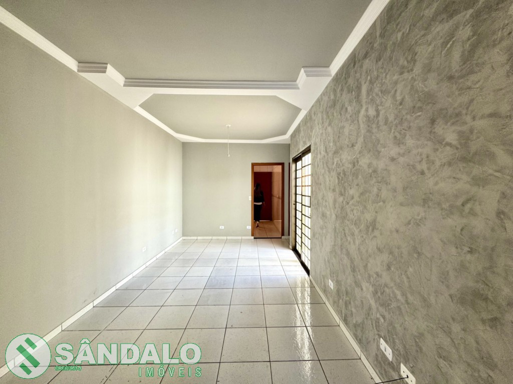Casa para locacao no Jardim Paris em Maringa com 148,75m² por R$ 1.980,00