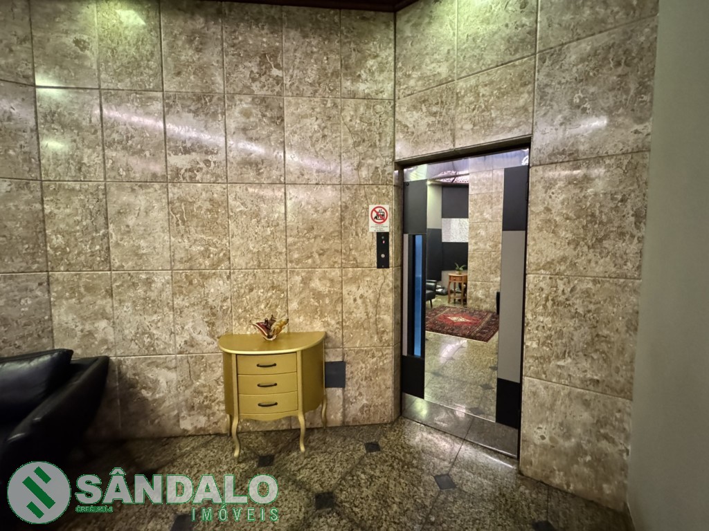 Apartamento para locacao no Zona 01 em Maringa com 0m² por R$ 4.180,00