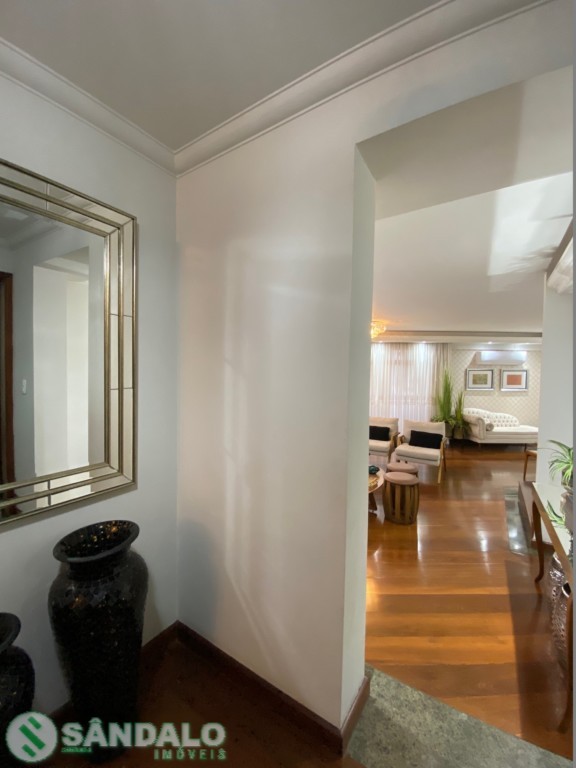 Apartamento para locacao no Zona 04 em Maringa com 410,28m² por R$ 6.930,00