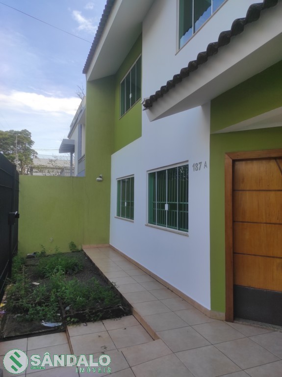 Sobrado para locacao no Zona 07 em Maringa com 150m² por R$ 3.850,00