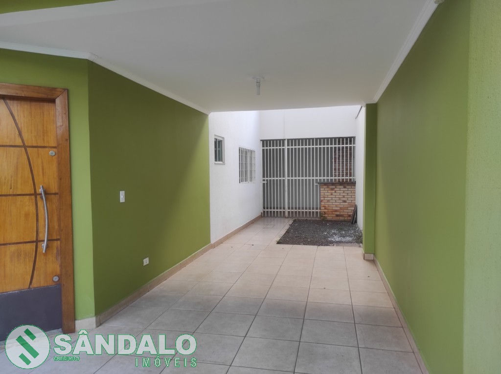 Sobrado para locacao no Zona 07 em Maringa com 150m² por R$ 3.850,00