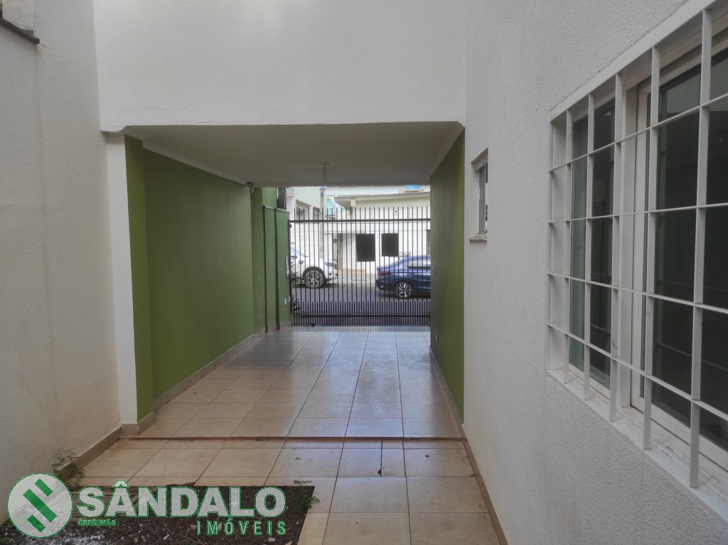 Sobrado para locacao no Zona 07 em Maringa com 150m² por R$ 3.850,00