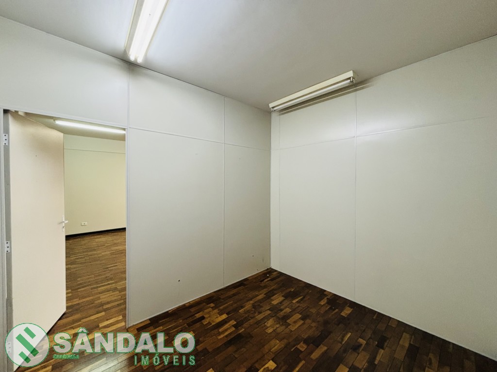 Sala Comercial para venda no Zona 01 em Maringa com 68,82m² por R$ 215.000,00