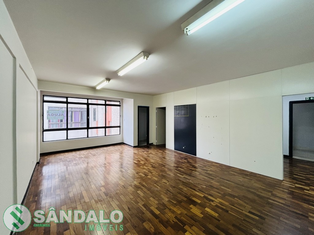 Sala Comercial para venda no Zona 01 em Maringa com 68,82m² por R$ 215.000,00