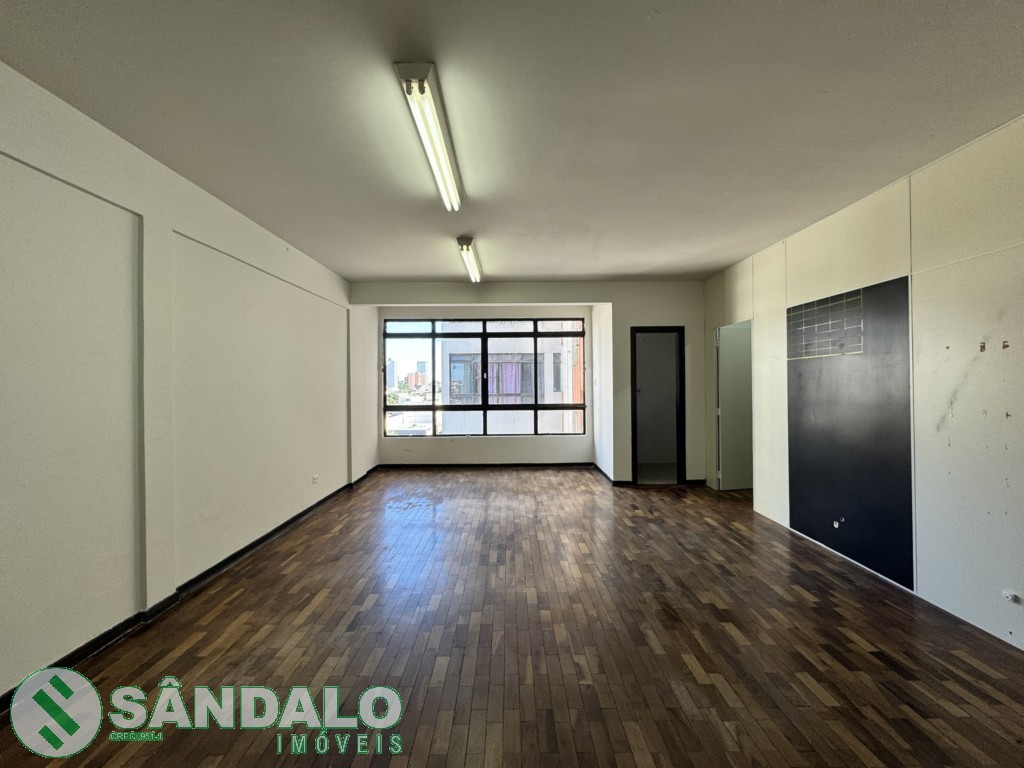 Sala Comercial para venda no Zona 01 em Maringa com 0m² por R$ 190.000,00