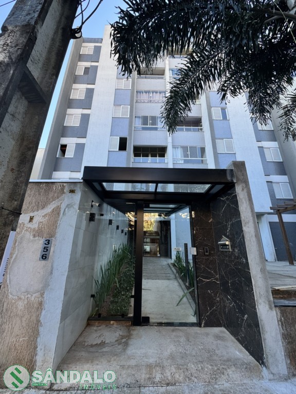 Apartamento para locacao no Zona 07 em Maringa com 0m² por R$ 2.530,00