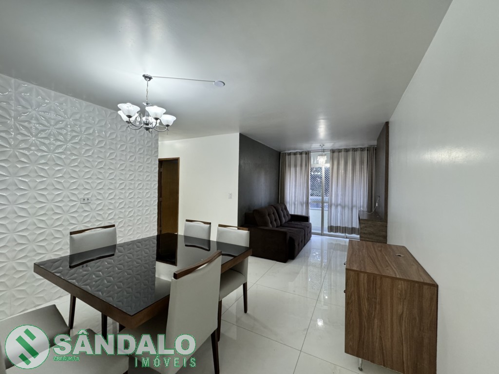 Apartamento para locacao no Zona 07 em Maringa com 0m² por R$ 2.530,00