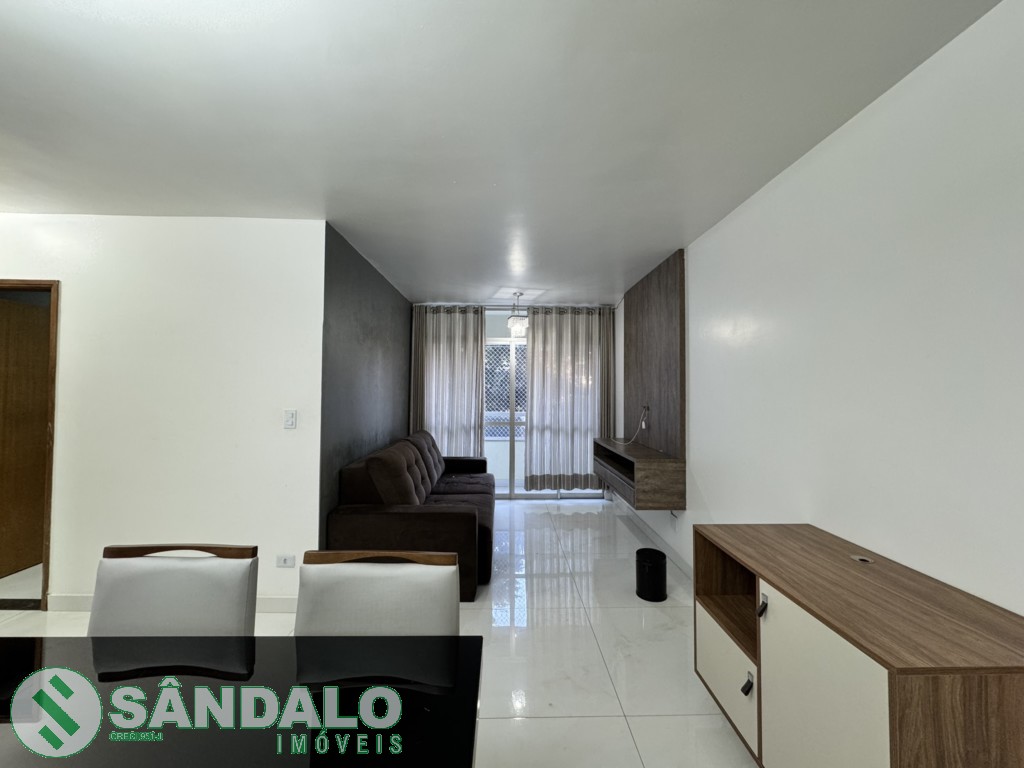 Apartamento para locacao no Zona 07 em Maringa com 0m² por R$ 2.530,00