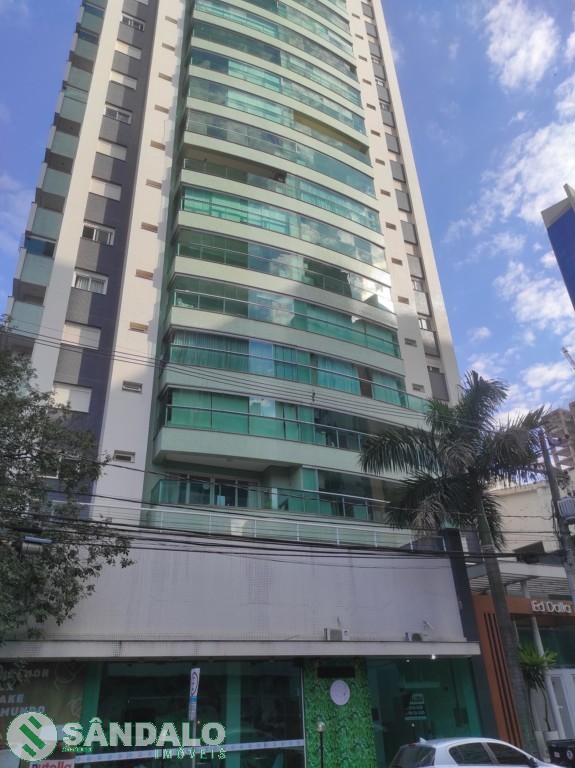 Apartamento para venda no Zona 01 em Maringa com 214m² por R$ 1.490.000,00