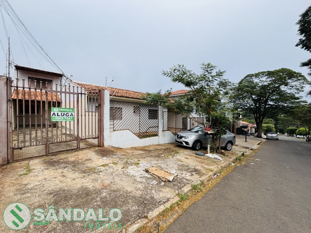 Casa para locacao no Conjunto Residencial Branca Vieira em Maringa com 0m² por R$ 2.420,00