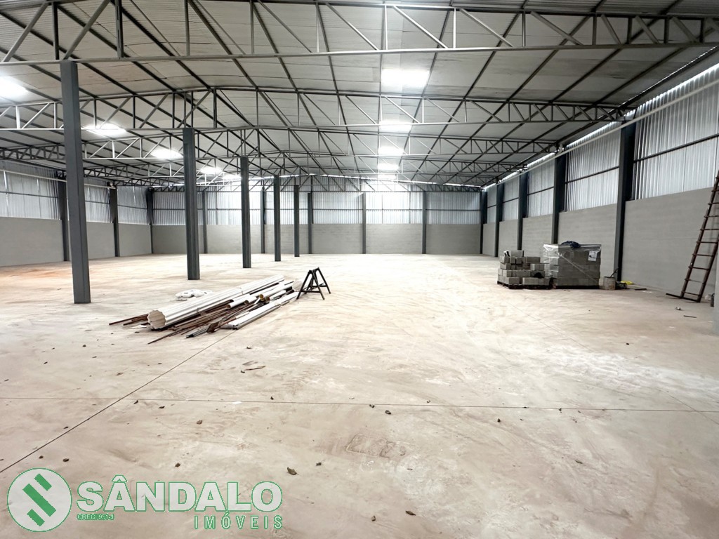Barracão para locacao no Jardim Atlanta em Maringa com 610m² por R$ 13.200,00