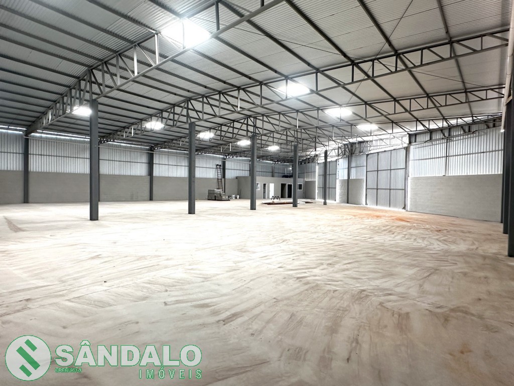 Barracão para locacao no Jardim Atlanta em Maringa com 610m² por R$ 13.200,00