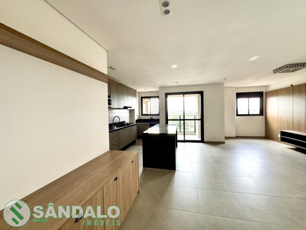 Apartamento para locacao no Zona 08 em Maringa com 0m² por R$ 4.070,00