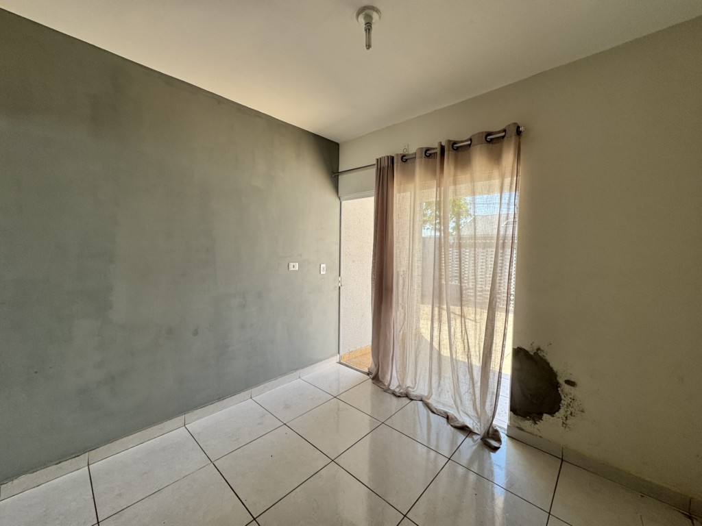 Casa para venda no Jardim Universal em Sarandi com 127m² por R$ 180.000,00
