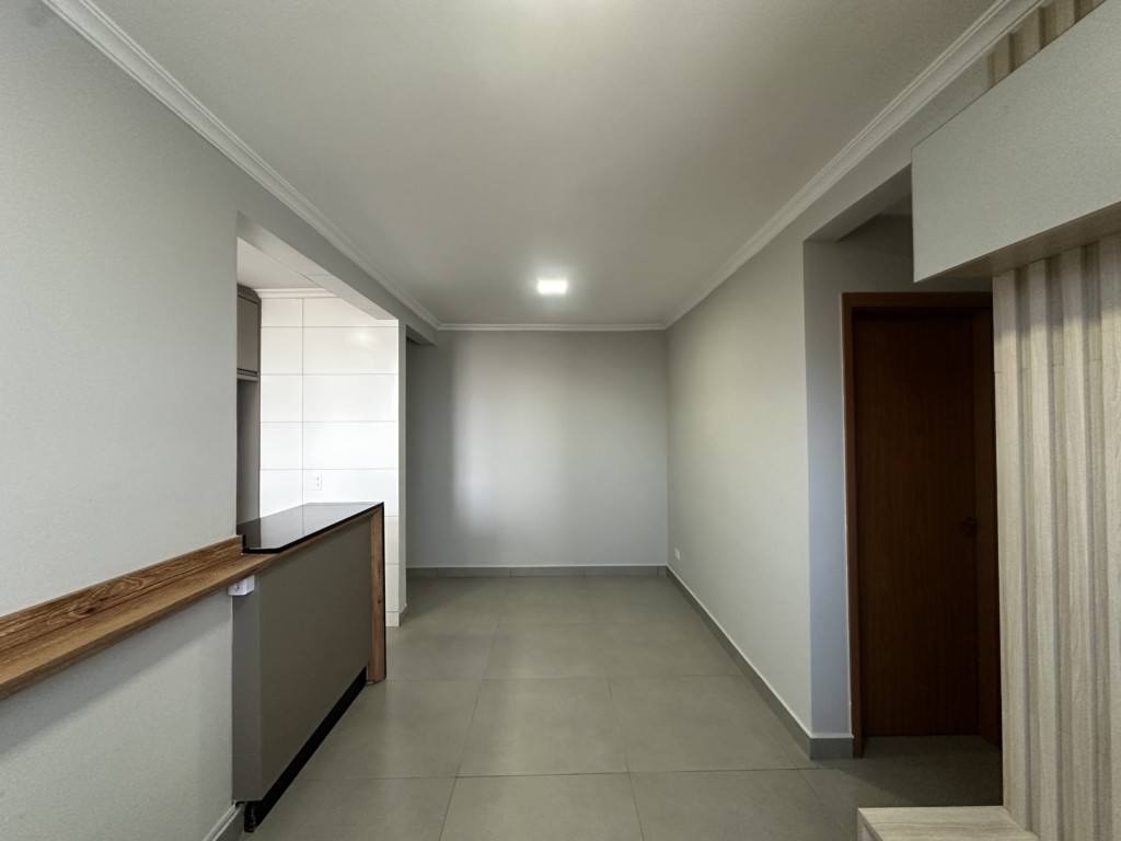 Apartamento para locacao no Jardim Alvorada em Maringa com 56,22m² por R$ 2.090,00