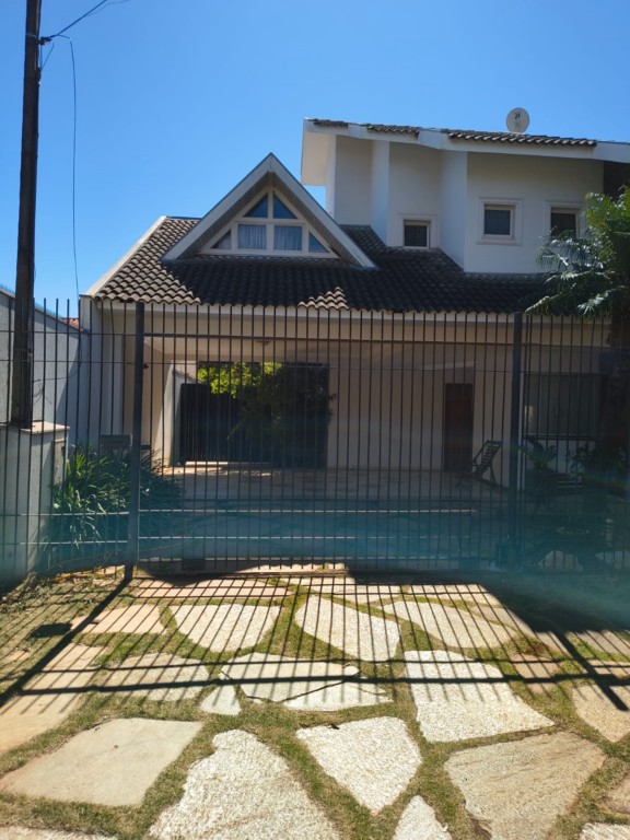 Sobrado para venda no Jardim Novo Oasis em Maringa com 320,17m² por R$ 1.100.000,00