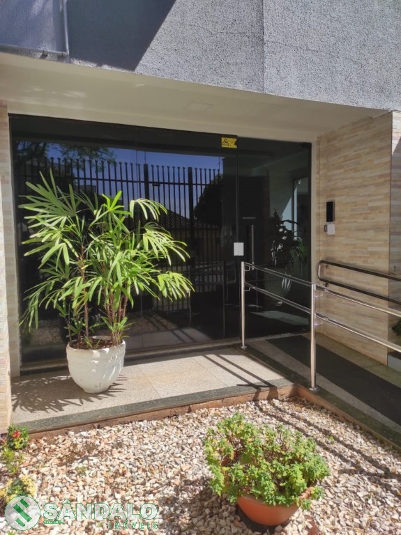 Apartamento para venda no Zona 07 em Maringa com 144,27m² por R$ 290.000,00