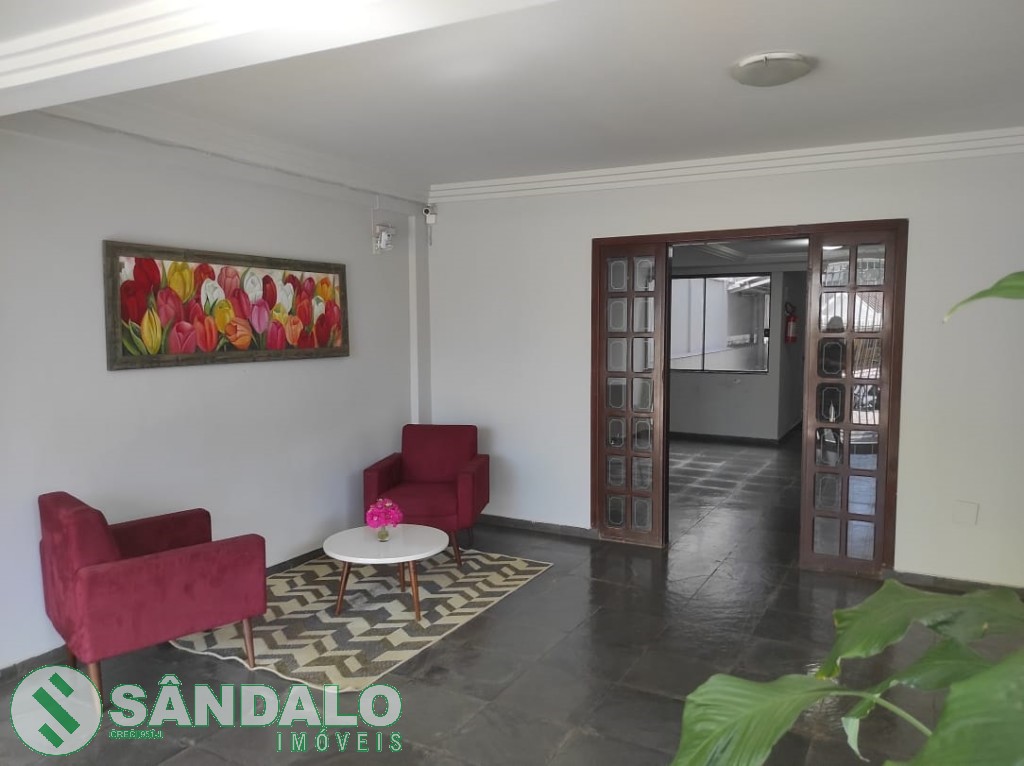 Apartamento para venda no Zona 07 em Maringa com 144,27m² por R$ 290.000,00