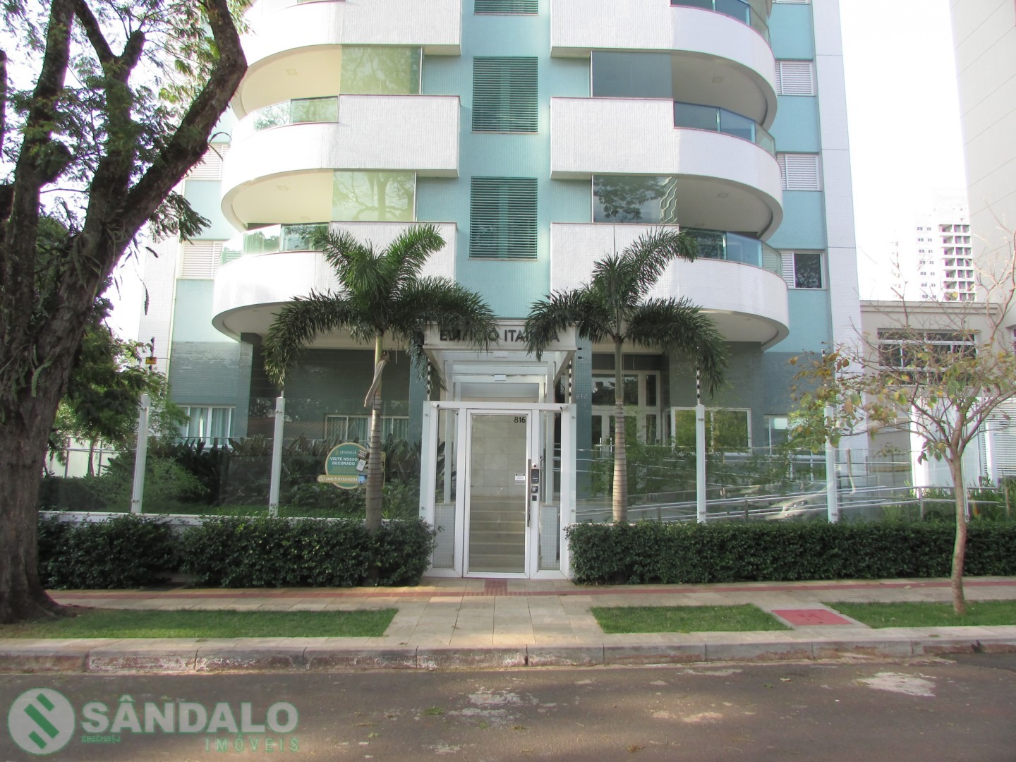 Apartamento para venda no Zona 03 em Maringa com 193m² por R$ 1.290.000,00