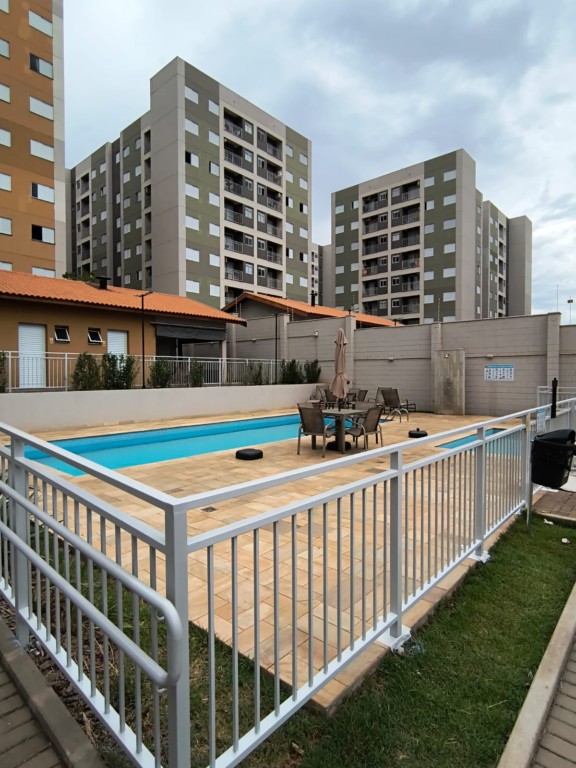 Apartamento para venda no Jardim Tropical em Maringa com 78,49m² por R$ 285.000,00