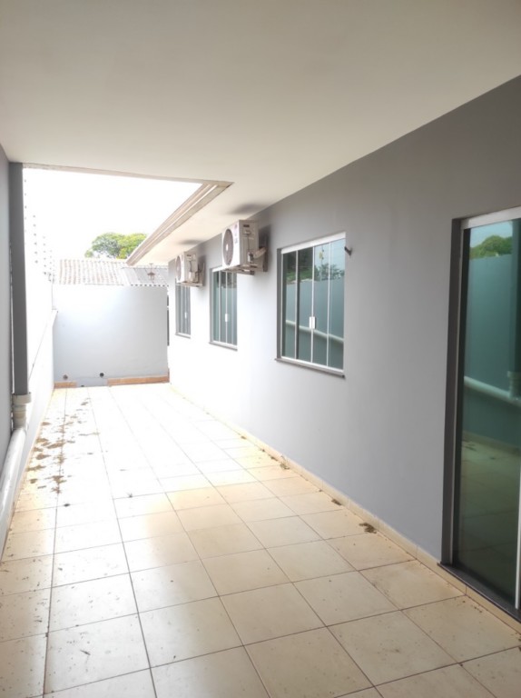 Casa para venda no Zona 06 em Maringa com 455m² por R$ 950.000,00