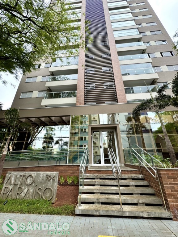 Apartamento para locacao no Zona 07 em Maringa com 0m² por R$ 5.500,00