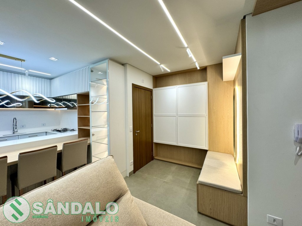 Apartamento para locacao no Zona 07 em Maringa com 0m² por R$ 5.500,00