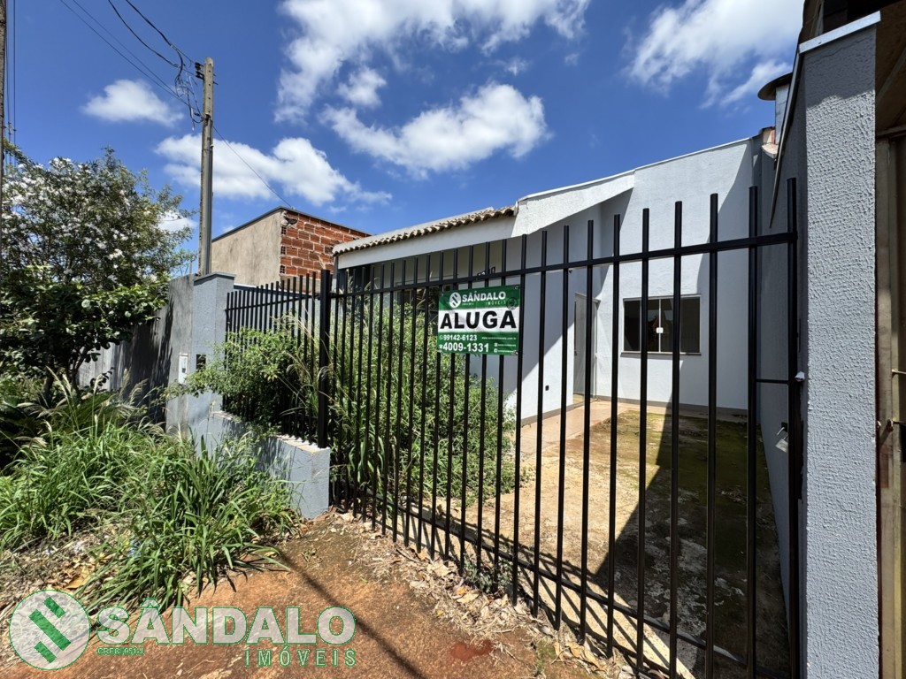 Casa para locacao no Jardim Imperial II em Floresta com 0m² por R$ 825,00