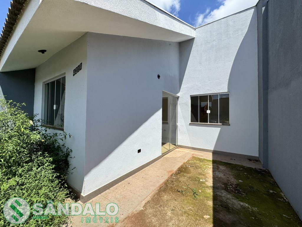 Casa para locacao no Jardim Imperial II em Floresta com 0m² por R$ 825,00