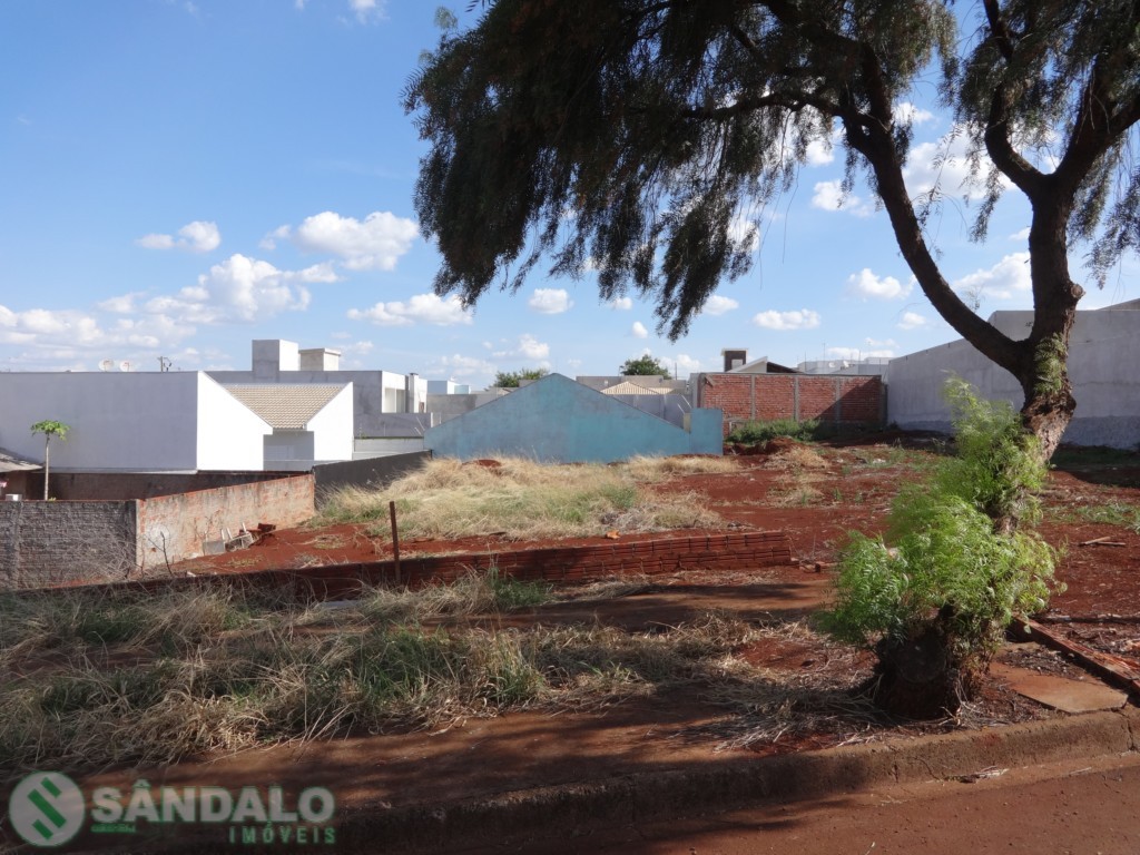 Terreno para venda no Jardim Monte Rei em Maringa com 336,9m² por R$ 270.000,00