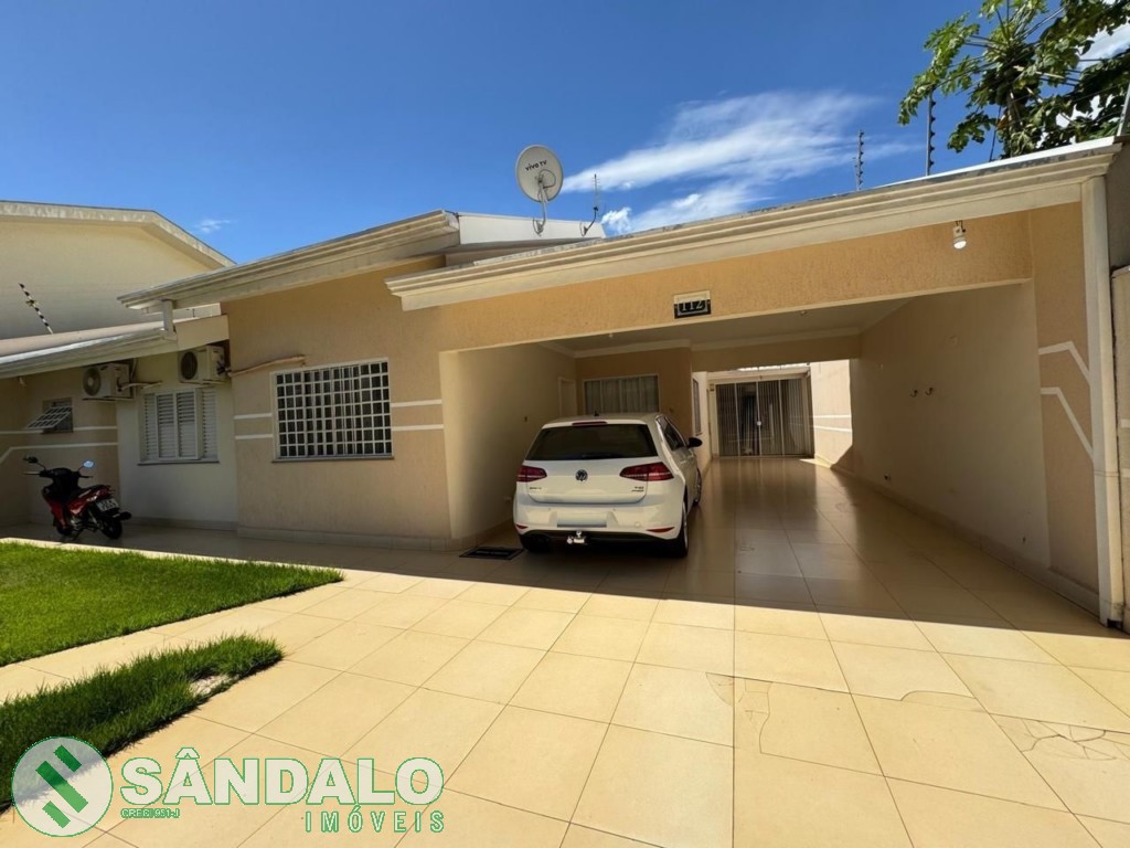 Casa para venda no Jardim Monte Carlo em Maringa com 347,71m² por R$ 990.000,00