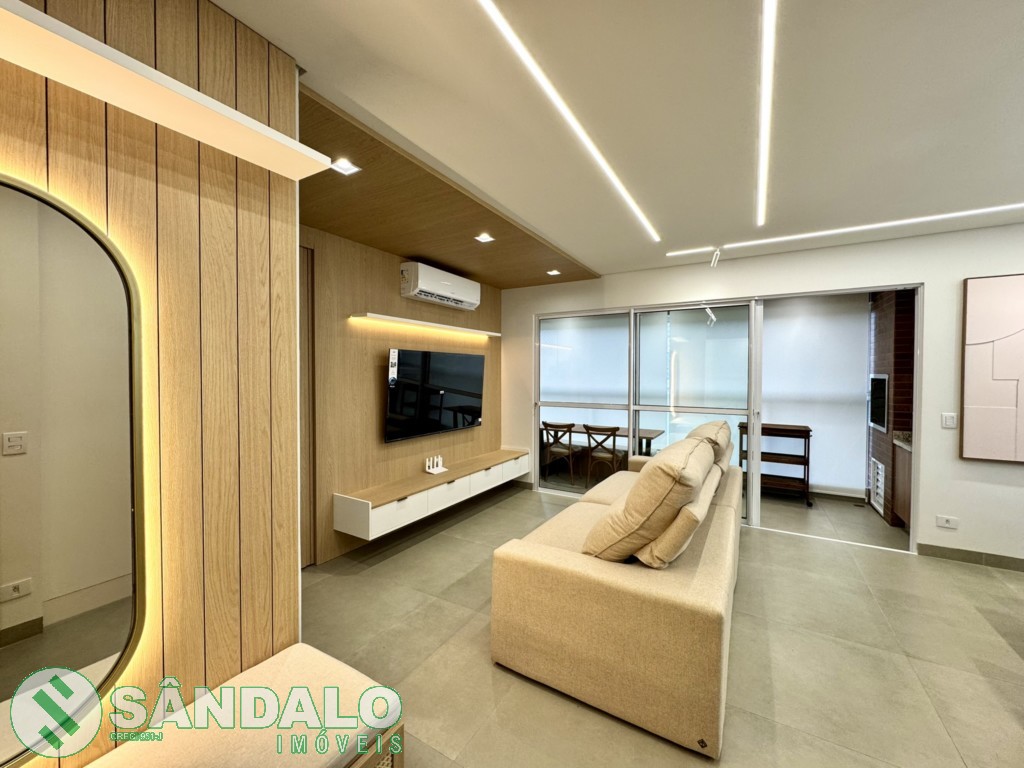 Apartamento para locacao no Zona 07 em Maringa com 0m² por R$ 5.500,00