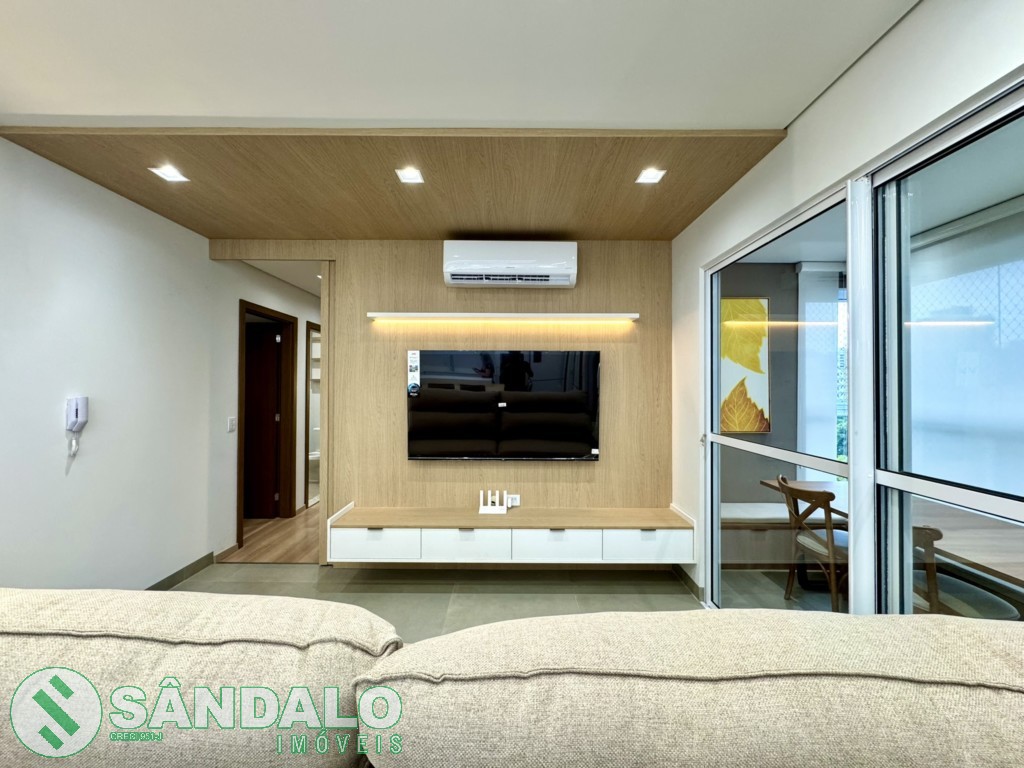 Apartamento para locacao no Zona 07 em Maringa com 0m² por R$ 5.500,00