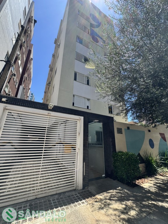 Apartamento para locacao no Zona 03 em Maringa com 0m² por R$ 1.870,00