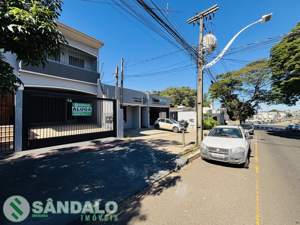 Sobrado para locacao no Zona 05 em Maringa com 0m² por R$ 4.950,00