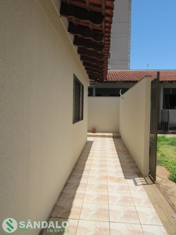 Casa para locacao no Parque Residencial Cidade Nova em Maringa com 0m² por R$ 990,00
