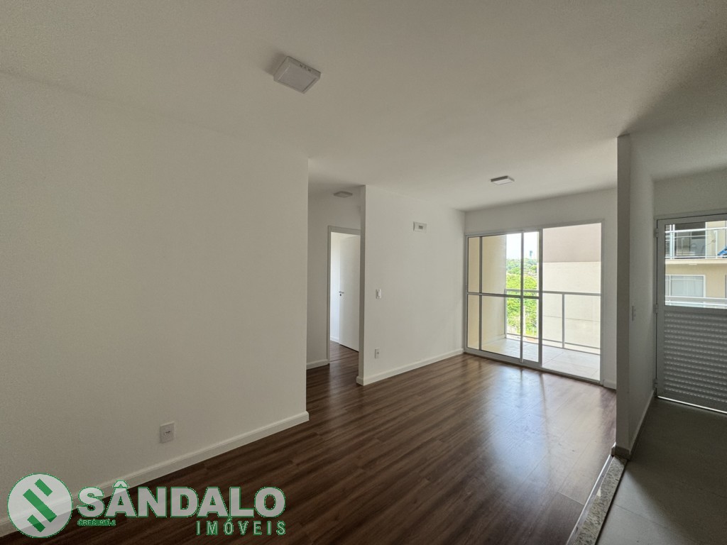 Apartamento para locacao no Jardim Aclimacao em Maringa com 111m² por R$ 2.310,00