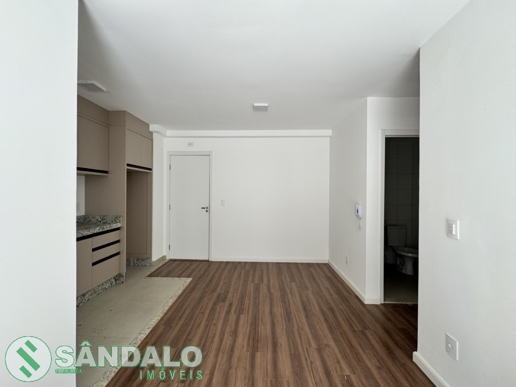 Apartamento para locacao no Jardim Aclimacao em Maringa com 111m² por R$ 2.310,00