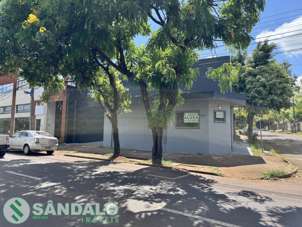 Barracão para locacao no Jardim Internorte em Maringa com 359,89m² por R$ 4.620,00