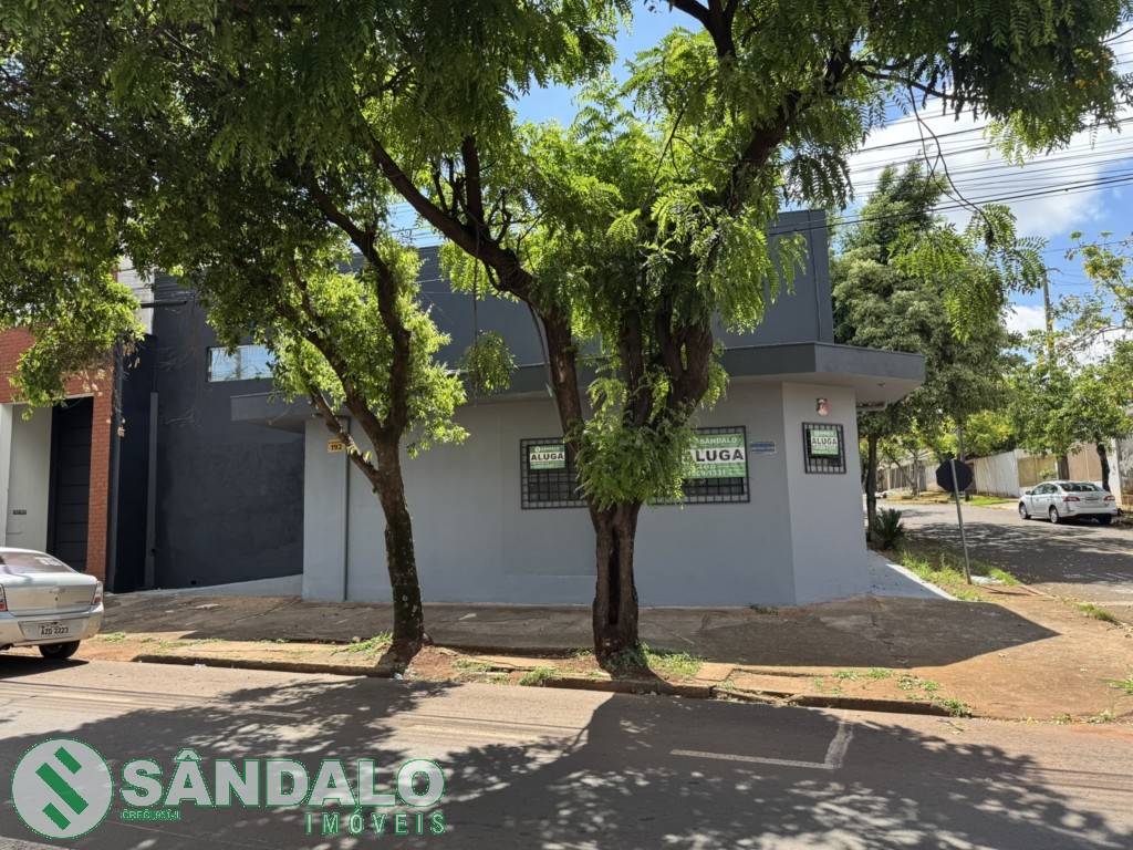 Barracão para locacao no Jardim Internorte em Maringa com 359,89m² por R$ 4.620,00