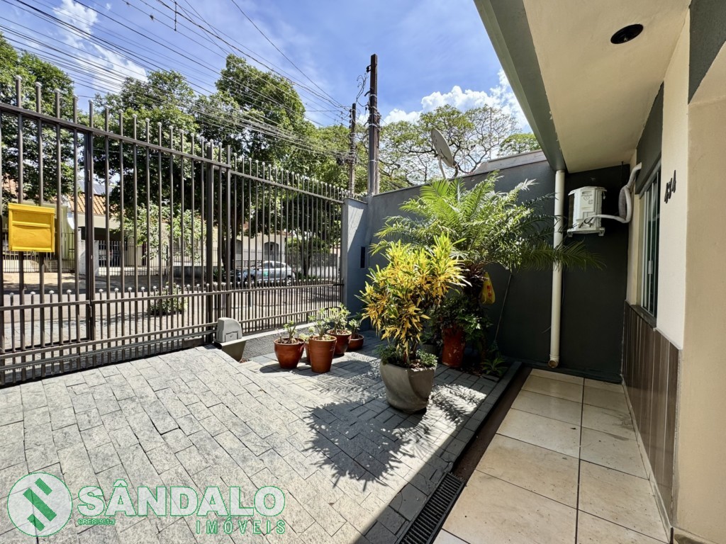 Casa para venda no Jardim Mandacaru em Maringa com 190,14m² por R$ 490.000,00